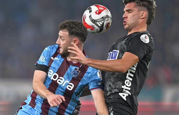 Antrenorul lui Ianis Hagi și-a spus marea nemulțumire după meciul în care românul a marcat un gol de colecție