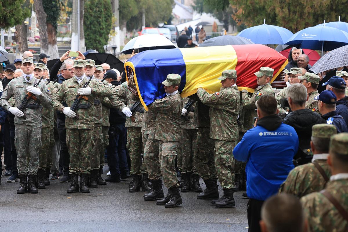 Emeric Ienei a fost înmormântat la Cimitirul „Rulikowski” // foto: GSP.ro