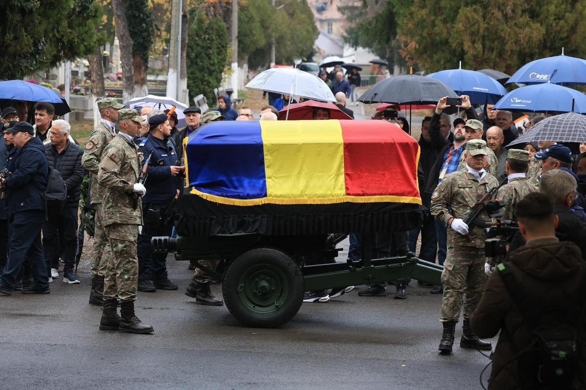 Emeric Ienei a fost înmormântat la Cimitirul „Rulikowski” // foto: GSP.ro
