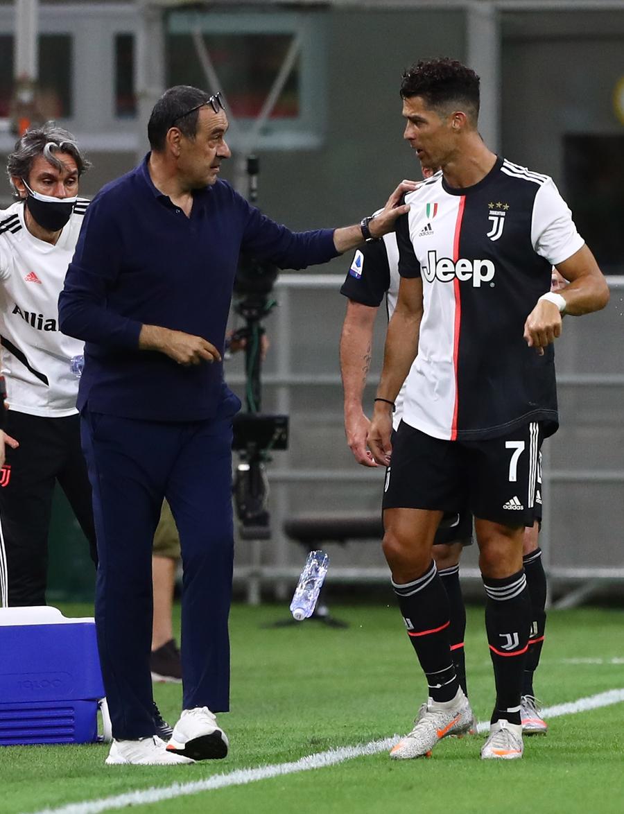 Cristi Chivu, lăudat de omologul său înainte de Inter - Lazio: „Are tot ce îi trebuie pentru a deveni un antrenor de top”