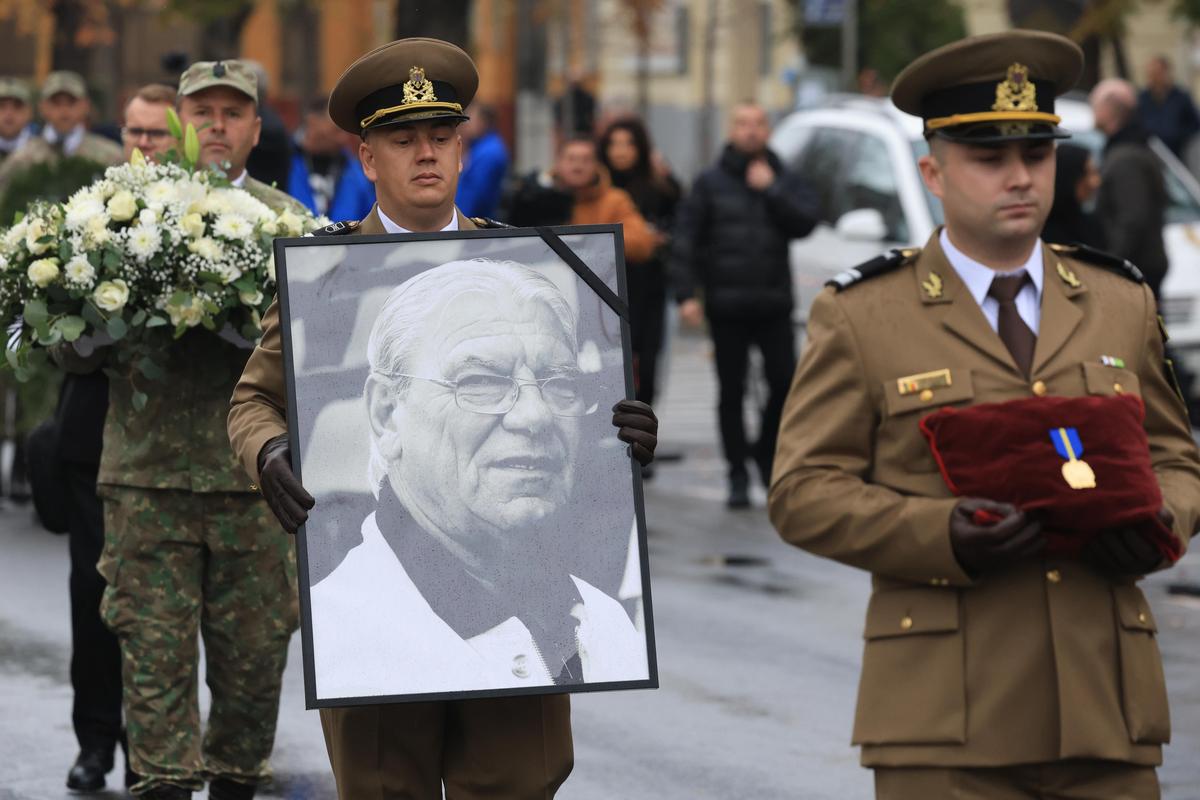 Înmormântare Emeric Ienei