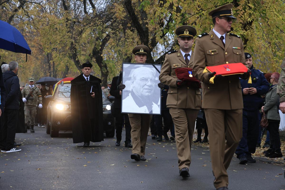 Emeric Ienei a fost înmormântat la Cimitirul „Rulikowski” // foto: GSP.ro