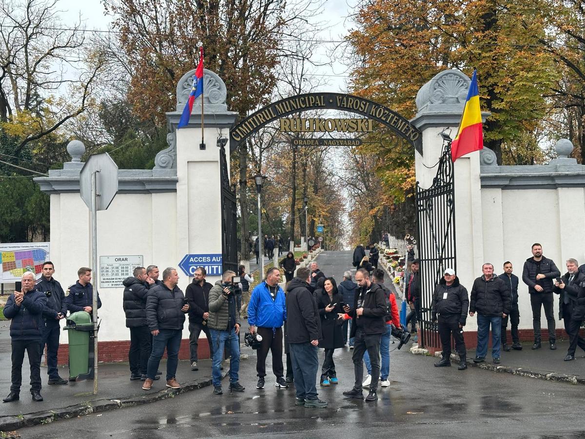 Înmormântare Emeric Ienei