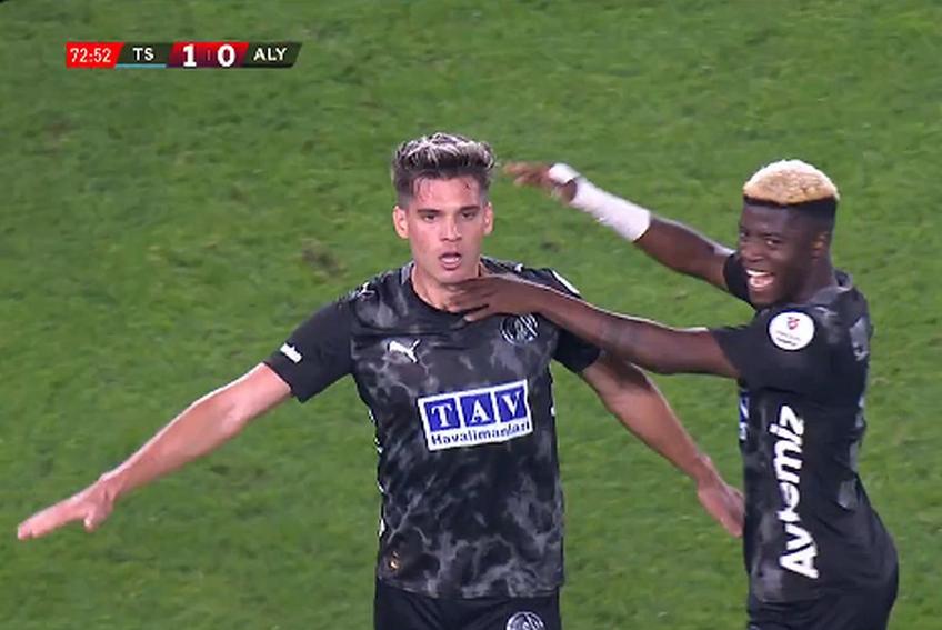 Gestul lui Ianis Hagi după golul cu Trabzonspor