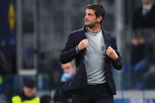 Cristi Chivu e lider în Serie A după 11 etape // FOTO: Imago Images