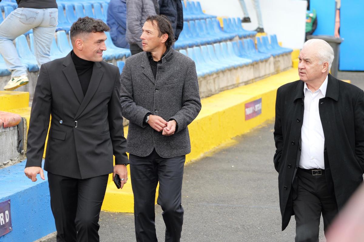 Oradea și-a cinstit legenda » Stadionul a vibrat în memoria lui Emeric Ienei, la meciul Bihorului din Liga 2