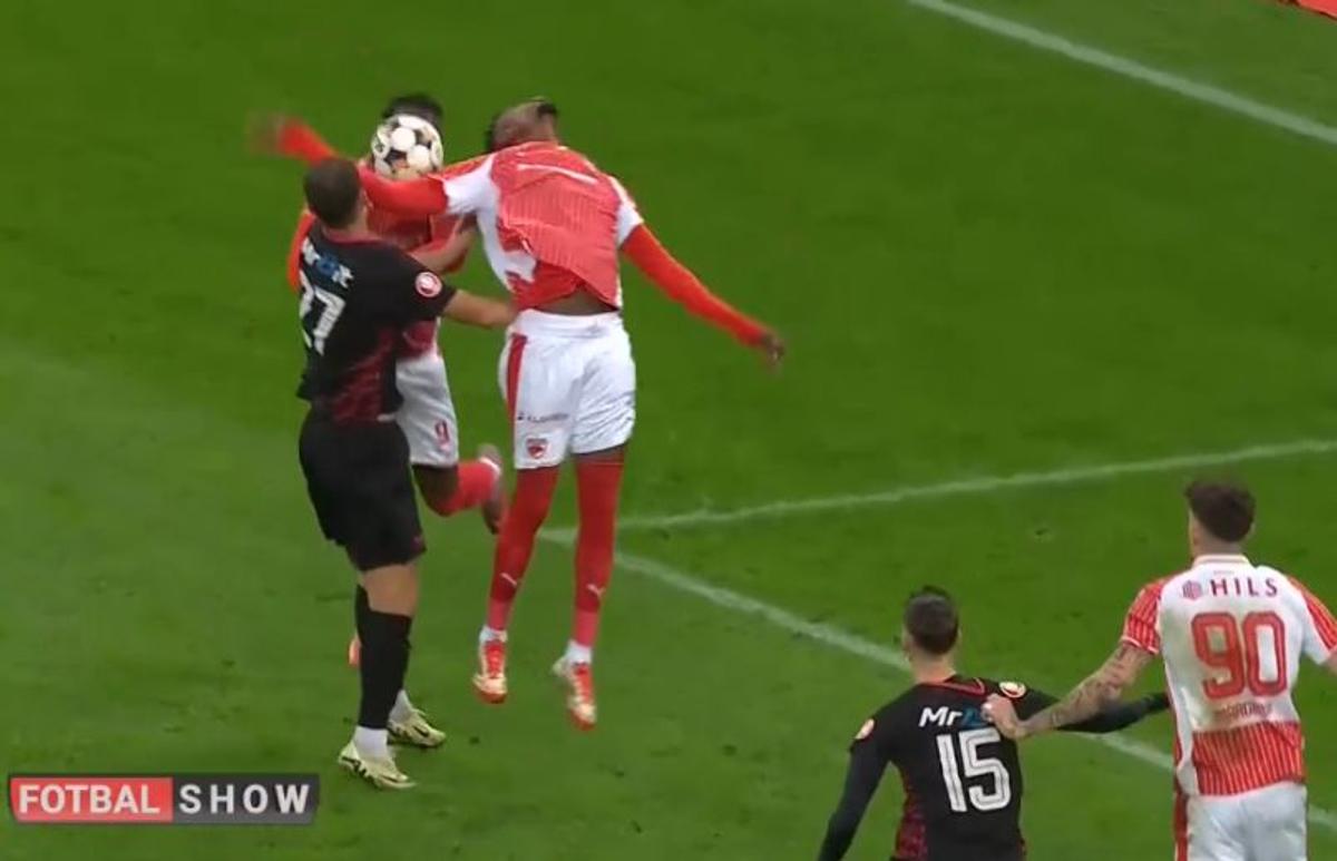 A venit verdictul lui Vassaras: gafă MAJORĂ de arbitraj la Dinamo - Csikszereda