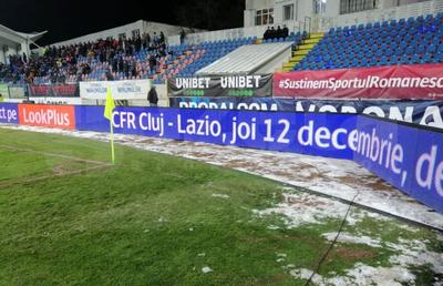 FC BOTOȘANI - CFR CLUJ 2-1 // VIDEO + FOTO Gafă uriașă: mesajul apărut pe marginea terenului, în timpul partidei de la Botoșani :))
