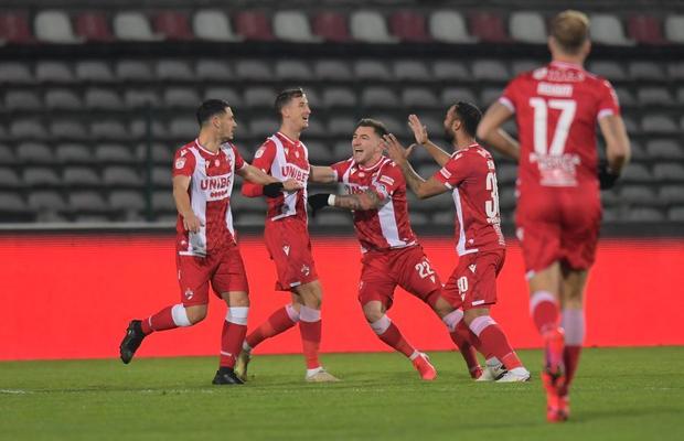 DINAMO. Dănuț Lupu, dezvăluiri inimaginabile: „Jucătorii nu aveau ce mânca. Le-a trimis domnul Badea 30 de cutii de pizza, ei aveau doar două ouă”