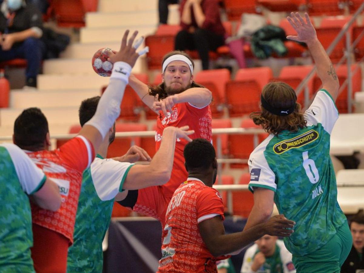 FOTO 3 minute senzaționale pentru Dinamo! A scos un punct mare împotriva liderului din EHF European League