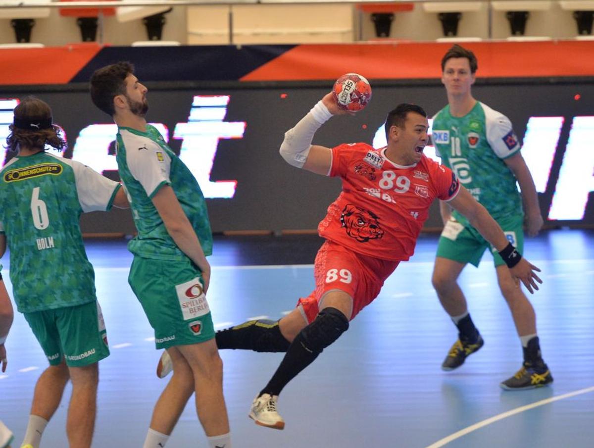FOTO 3 minute senzaționale pentru Dinamo! A scos un punct mare împotriva liderului din EHF European League