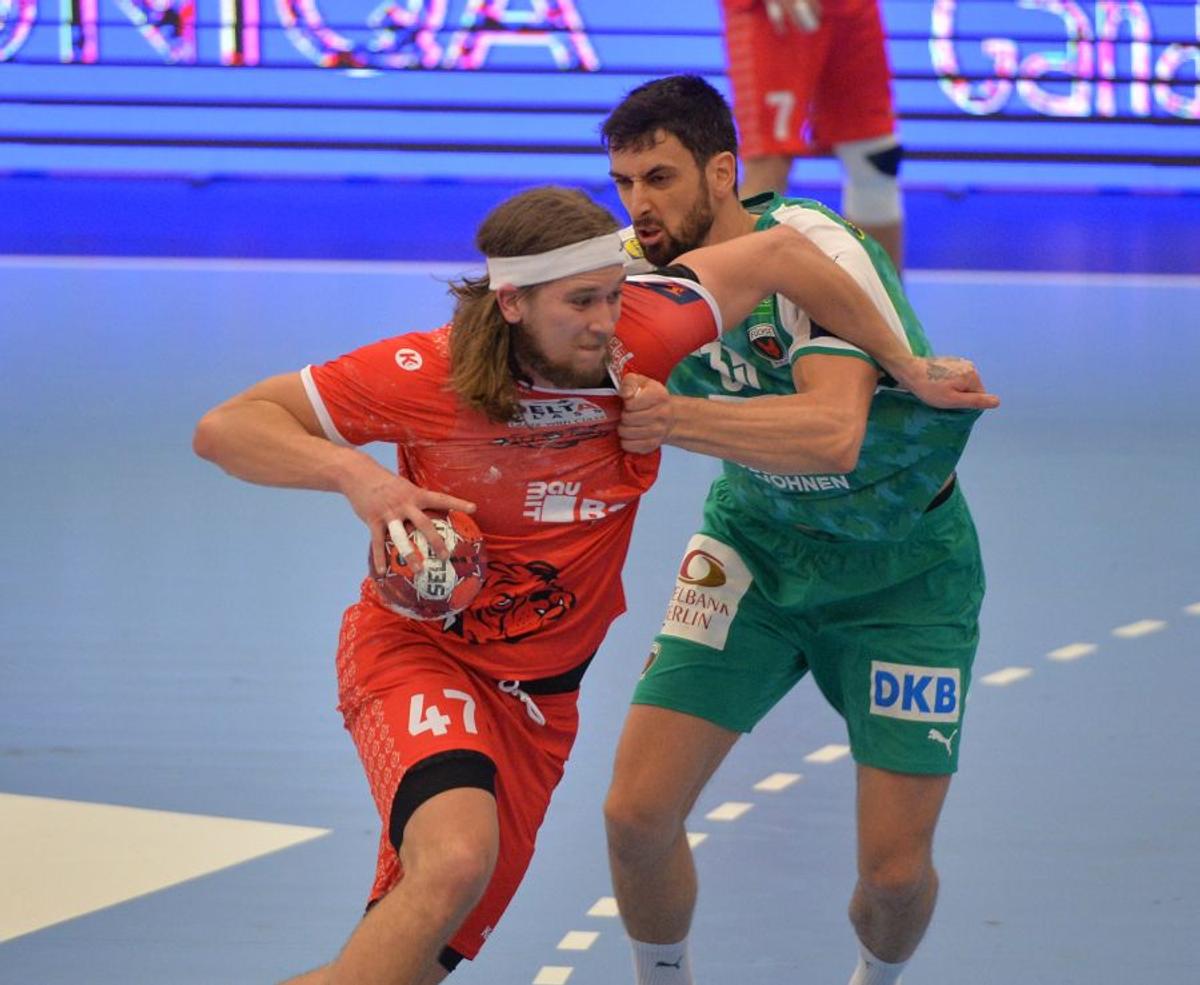 FOTO 3 minute senzaționale pentru Dinamo! A scos un punct mare împotriva liderului din EHF European League