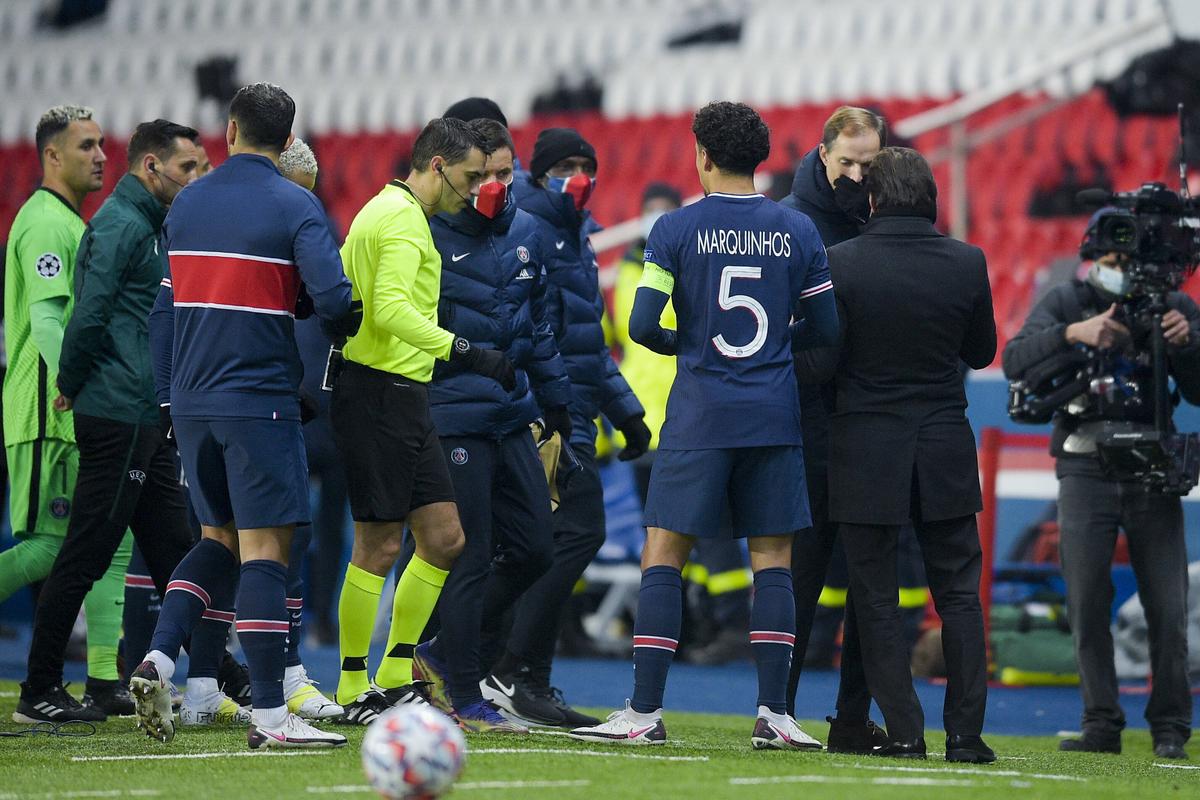 Sebastian Colțescu, derapaj rasist în PSG - Bașakșehir / FOTO: Imago-Images