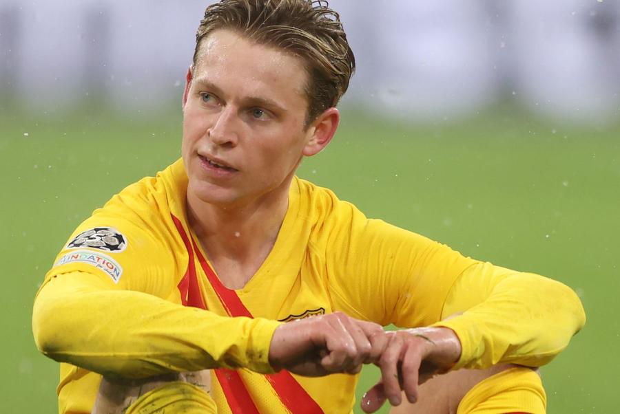 Frenkie de Jong Xavi are în mână o praștie, azi se trage cu gloanțe!