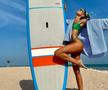Izabel Goulart, parteneră goalkeeper-ului neamț Kevin Trapp, s-a fotografiat în Qatar, pe plajă