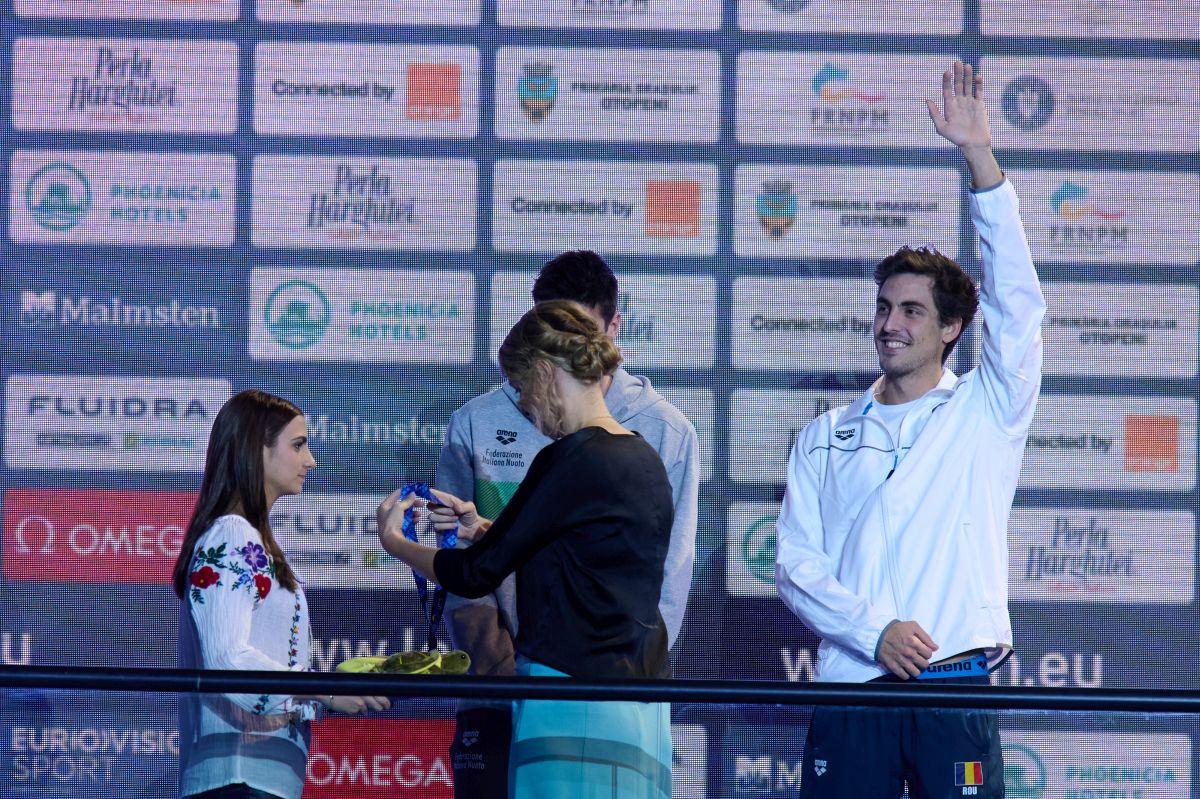 FOTO Andrei Ungur, bronz la 100 de metri spate la Campionatul European de înot în bazin scurt de la Otopeni