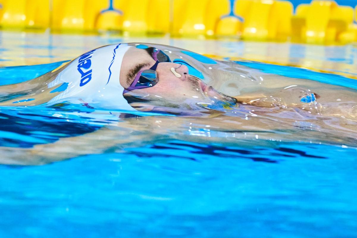 FOTO Andrei Ungur, bronz la 100 de metri spate la Campionatul European de înot în bazin scurt de la Otopeni
