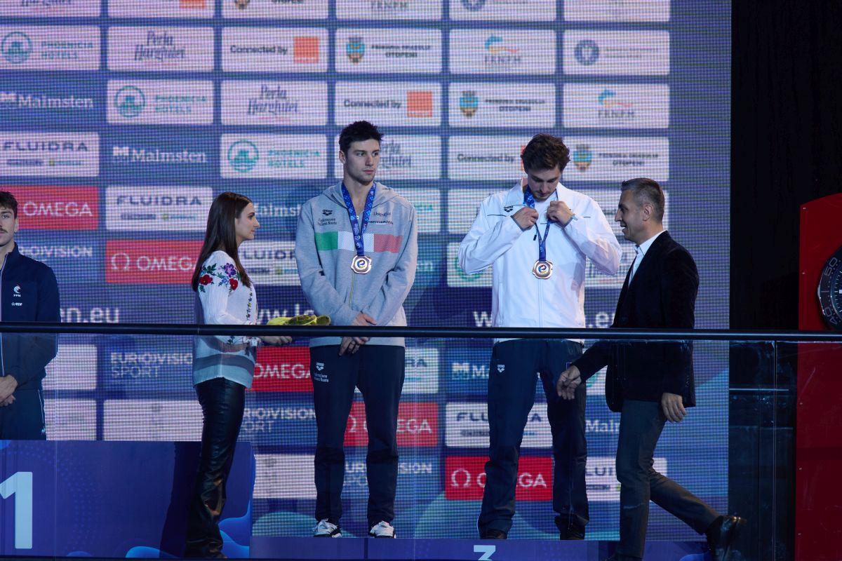 FOTO Andrei Ungur, bronz la 100 de metri spate la Campionatul European de înot în bazin scurt de la Otopeni