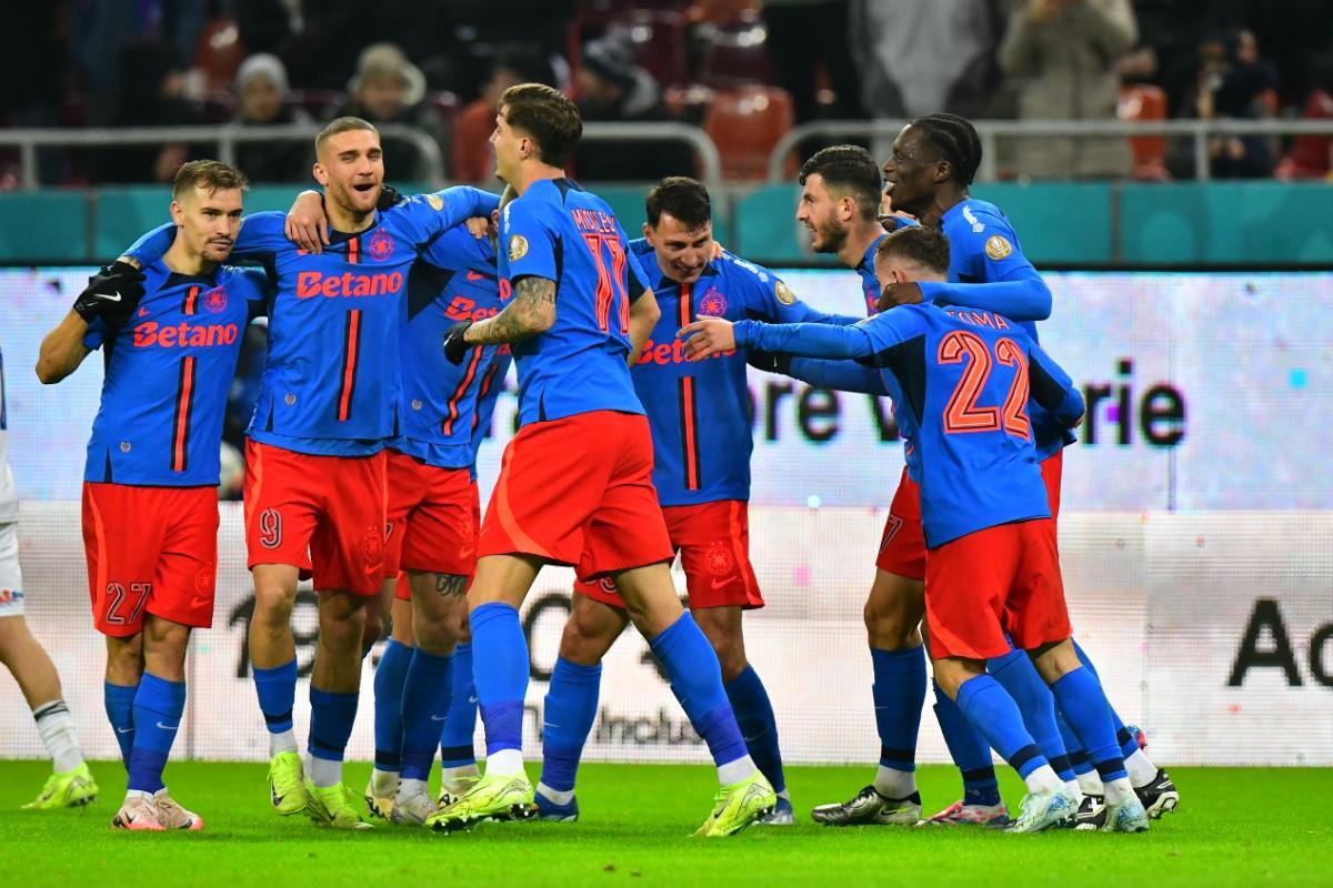 FCSB - FC Botoșani 2-1 » De pe 13 pe 1 în nici trei luni! Campioana o detronează pe Dinamo și e din nou pe „acoperișul” Superligii, o premieră în actuala stagiune