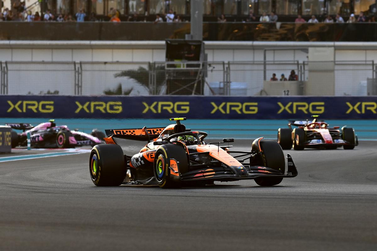 Gabriel Vlase, șeful SIE, a zburat cu avion privat în Azerbaidjan, Emiratele Arabe Unite și Italia pentru a vedea cursele de Formula 1