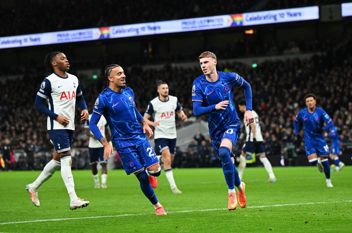 Chiar e COLD Palmer! Englezul a răpus-o pe Spurs cu o Panenka și a stabilit două recorduri senzaționale