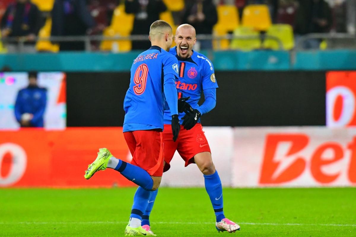 FCSB - FC Botoșani 2-1 » De pe 13 pe 1 în nici trei luni! Campioana o detronează pe Dinamo și e din nou pe „acoperișul” Superligii, o premieră în actuala stagiune