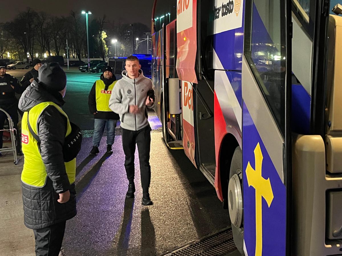 De ce FCSB - Botoșani a început cu 6 minute mai târziu: „Ne-au așteptat, suntem în direct!”