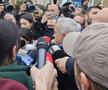 Călin Georgescu, la secția de votare din Mogoșoaia duminică dimineața / FOTO: Remus Dinu, Andrei Furnigă (GSP)