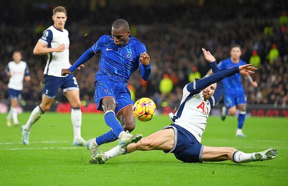 Ce scriu englezii și ce note i-au dat lui Radu Drăgușin, pe teren la toate cele 4 goluri înscrise de Chelsea