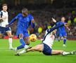 Intervenția lui Radu Drăgușin la Nicolas Jackson // foto: Guliver/gettyimages