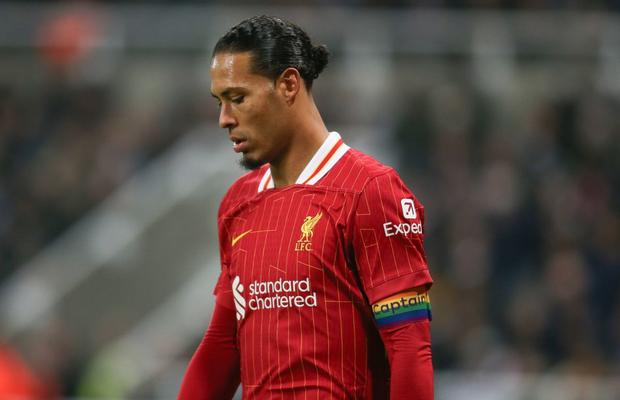 Liverpool i-a propus prelungirea contractului lui Virgil Van Dijk » Decizia căpitanului „cormoranilor”