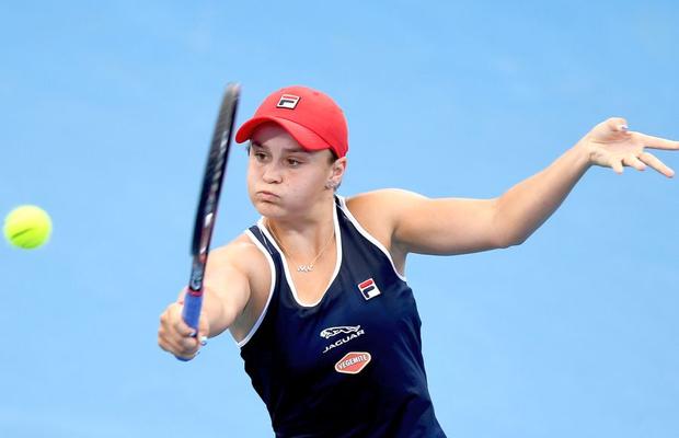 WTA BRISBANE // VIDEO Ashleigh Barty, început slab de an » Eliminare de la Brisbane pentru liderul WTA