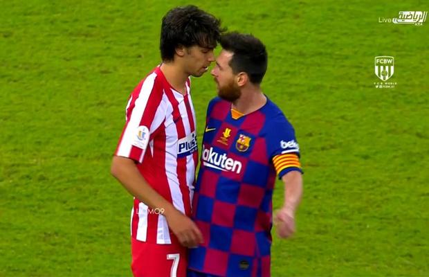 BARCELONA - ATLETICO MADRID 2-3 // FOTO Tupeu de milionar! Joao Felix s-a îmbrâncit cu Messi, Luis Suarez și Jordi Alba