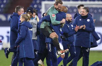 FOTO Schalke 04 a spart ghinionul și a câștigat un meci în Bundesliga, după 359 de zile! Rezultatul este neverosimil