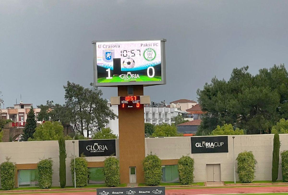 Universitatea Craiova, victorie la scor în primul amical al iernii » Reghecampf a strigat la jucătorii săi: „Treziți-vă!”