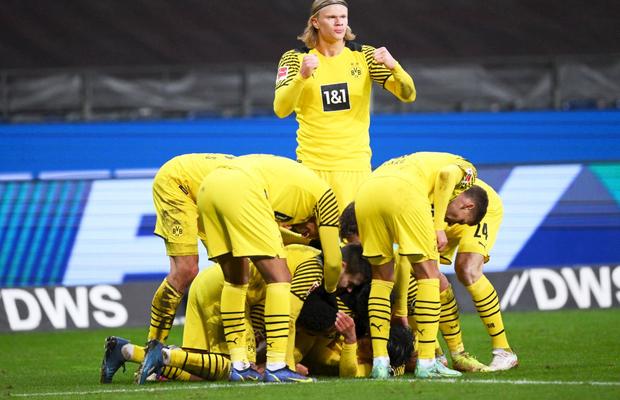 Dortmund a revenit spectaculos și a obținut 3 puncte dintr-un meci care părea pierdut! Continuă urmărirea lui Bayern
