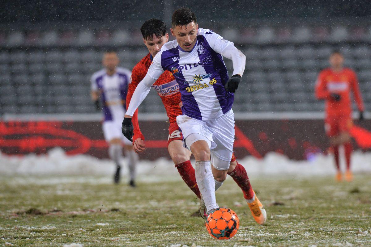 Un fost fotbalist din Liga 1 dezvăluie cea mai mare primă promisă în carieră, pe care însă nu a încasat-o niciodată: „La 20 minute după meci, deja aveam banii cheltuiți”