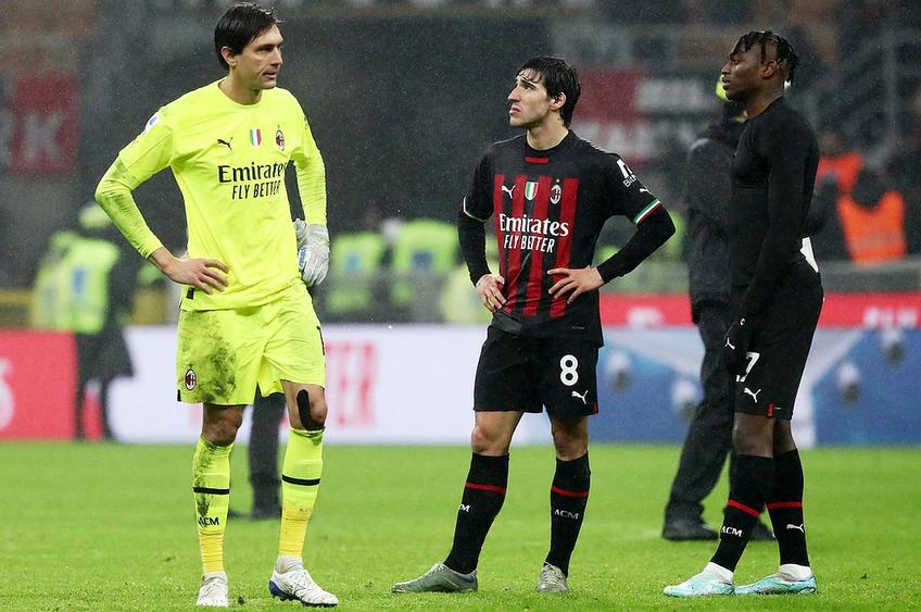 Ciprian Tătărușanu, în stânga, după AC Milan - AS Roma // foto: Guliver/gettyimages