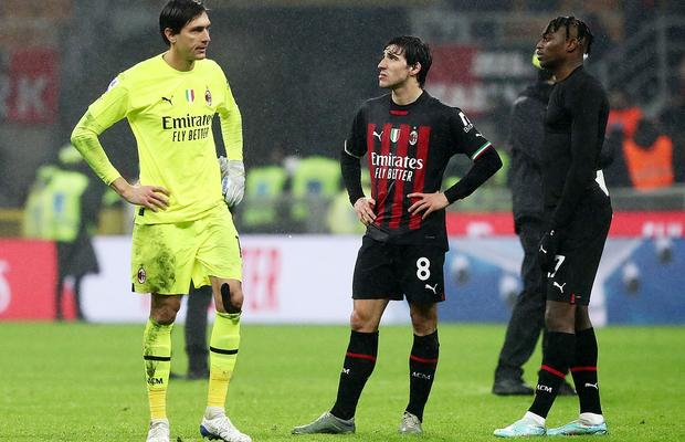 „A dat fiori apărării” » Tătărușanu, analizat de italieni după ce a primit două goluri în 10 minute de la AS Roma