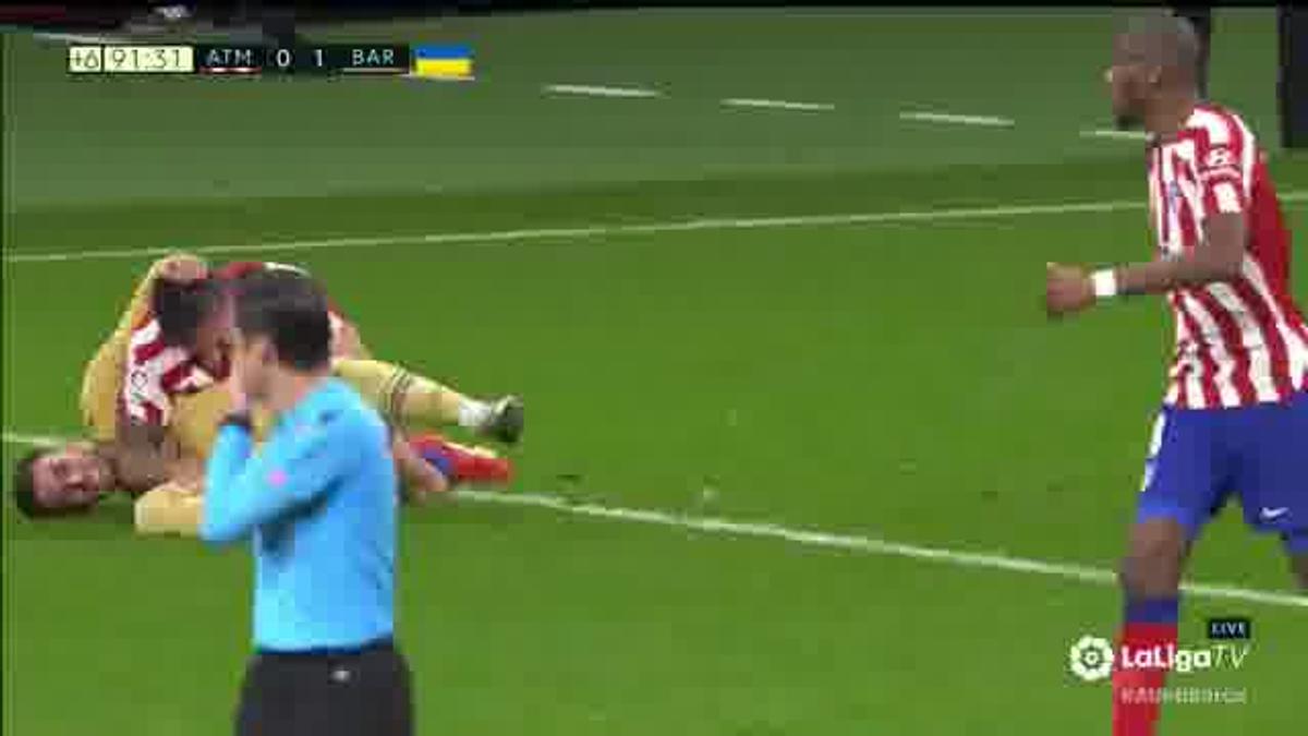Conflict Ferran Torres cu Stefan Savic