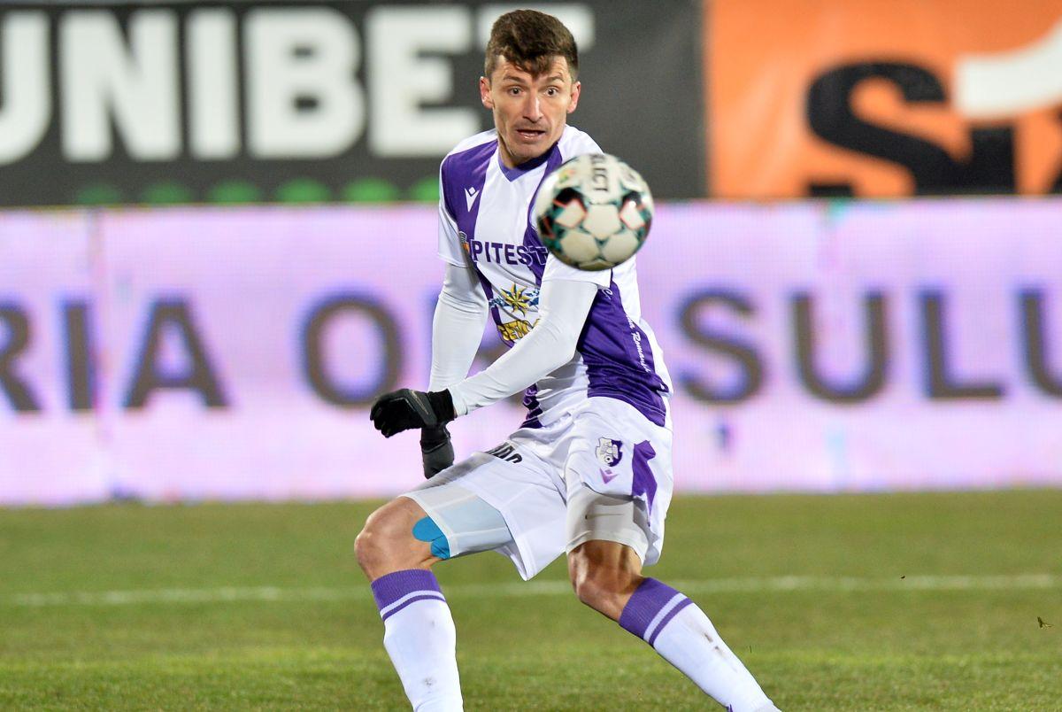 Un fost fotbalist din Liga 1 dezvăluie cea mai mare primă promisă în carieră, pe care însă nu a încasat-o niciodată: „La 20 minute după meci, deja aveam banii cheltuiți”