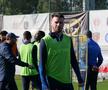 Pintilii e șeful, Filip și Stoica „secunzi” » Cum arată antrenamentele FCSB din Turcia + Echipa roș-albastră stă în hotel cu formația care i-a ofertat un titular