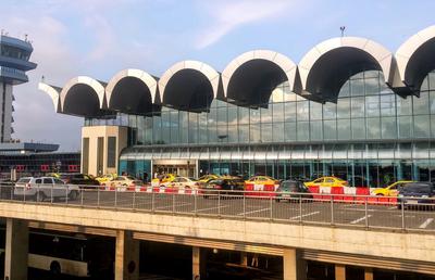 Unde rezervăm online o parcare la aeroportul Otopeni