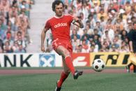 Așa ceva nu s-a mai văzut în fotbal! » TOP 5 cele mai tari goluri marcate de legendarul Beckenbauer