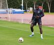 „Ce faci, mă, i-ai dat-o lui Yuri?” » Antrenament pe două anotimpuri: FCSB a ieșit „la joacă” în Antalya. Noua achiziție a captat toate privirile