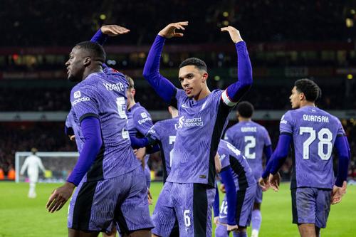 Trent Alexander Arnold, fundașul dreapta de la Liverpool, a suferit o accidentare la genunchi în victoria cu Arsenal, scor 2-0, în turul 3 al Cupei Angliei. foto: Imago Images
