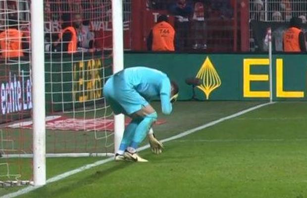 Decizie istorică în Bundesliga » Union Berlin - Bochum, decis la „masa verde”: 0-2 din cauza gestului prostesc al unui suporter
