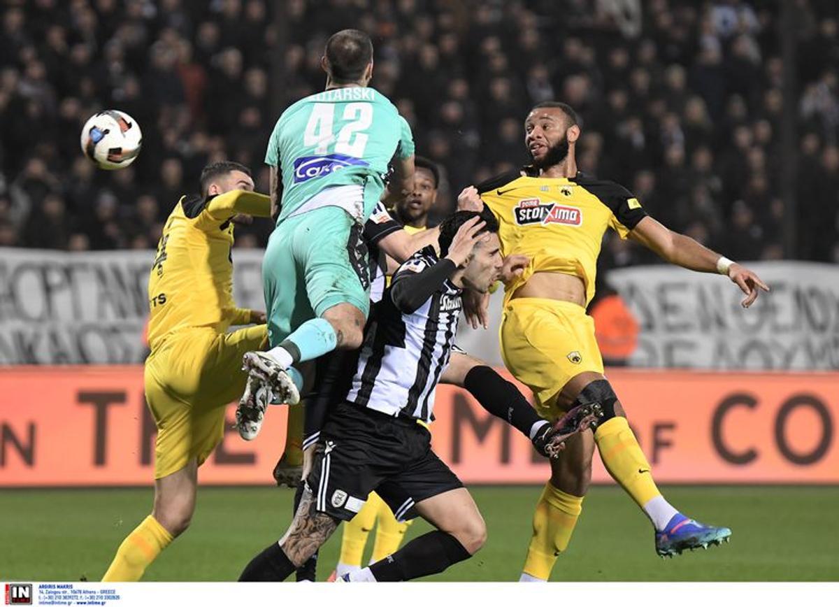 Măștile cu Răzvan Lucescu și steagurile „tricolore” n-au ajutat-o pe PAOK » Eliminare dramatică din Cupa Greciei: gol decisiv în minutul 107