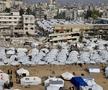 Stadionul „Yarmouk” din Fâșia Gaza, transformat într-un centru de refugiați / foto: Imago