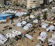 Stadionul „Yarmouk” din Fâșia Gaza, transformat într-un centru de refugiați / foto: Imago